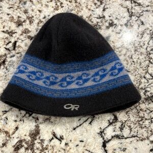 Black and Blue  Outdoor Research Youth Patterned Beanie